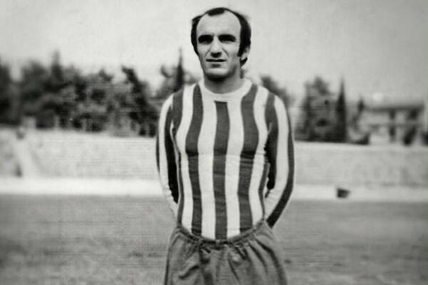 Uzun yıllardır futbol oynayan ve FK kulübünde yetkili olarak görev yapan Danilo Karadžić...