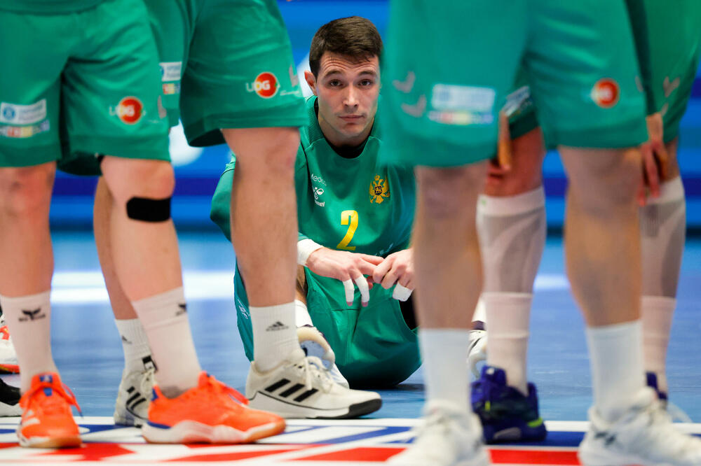 Biće bolje: Filip Vujović tuguje nakon poraza, Foto: Anže Malovrh/kolektiff