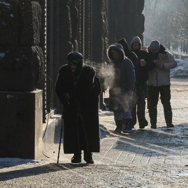 Киев без электричества и отопления: как пережить зиму.