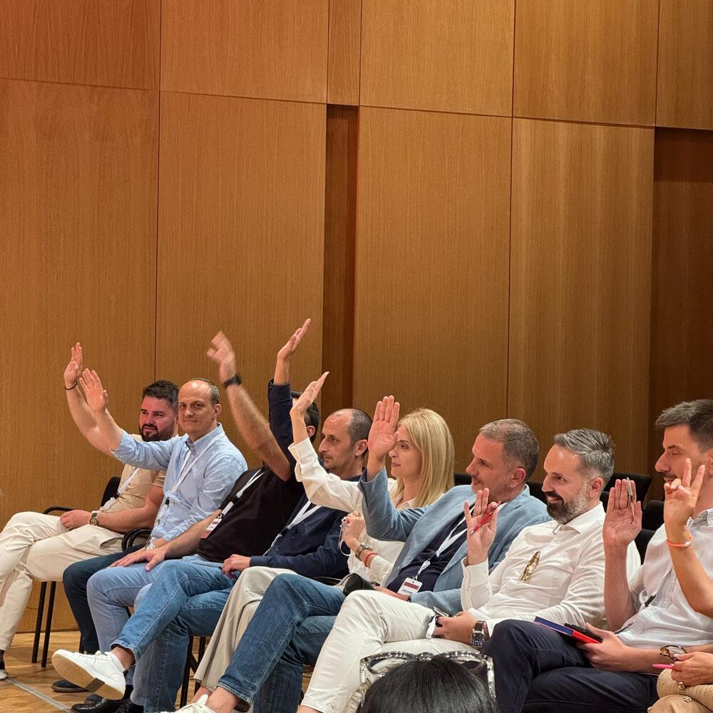 Sa Osnivačke, Izborne i Konstitutivne sjednice Skupštine Komore arhitekata i planera Crne Gore