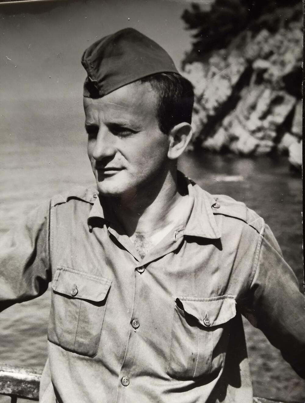 I kao vojnik sretao se s Blažom: autor teksta iz vojničkih dana