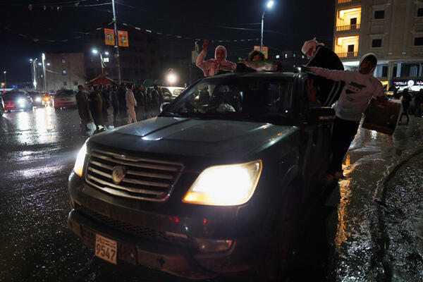 Einigung erzielt: Kurdische zivile und militärische Behörden werden eingesetzt...