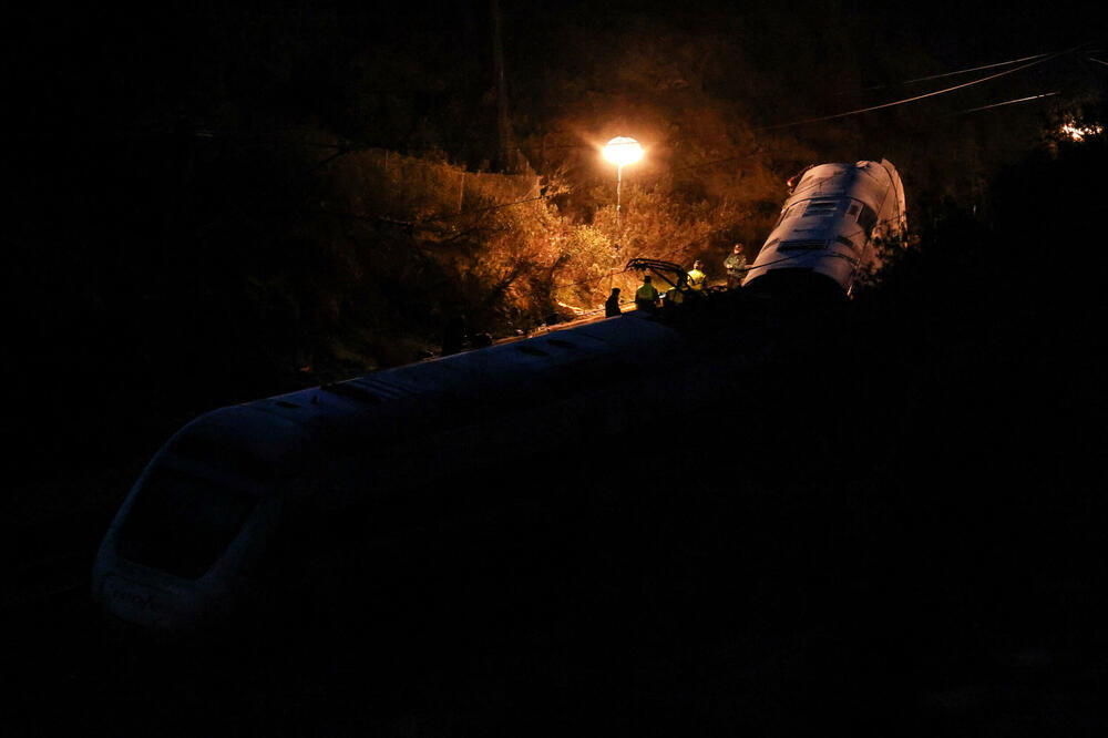 Sa mjesta nesreće, Foto: Reuters