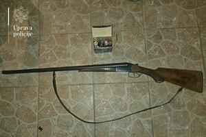 Danilovgrad: Policija ciljanim pregledima oduzela lovačku pušku,...