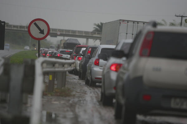 Свобода собраний не является абсолютной.