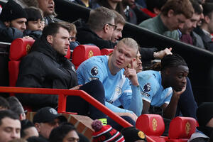 Neobično kolo na Ostrvu: Vikend u kojem su svi iz vrha propustili...