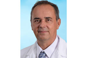 Prof. dr Darko Mirković na čelu hirurgije bolnice Moj Lab : novi...
