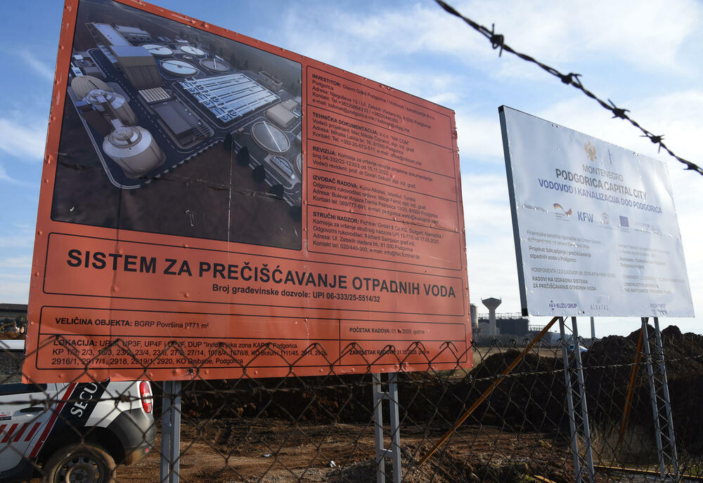 <p>"Najavljivali su nemire, ali ih neće biti. Ipak, ljudi su umorni, ima onih koji već dva mjeseca svakodnevno dolaze ovdje i jasno je da je nezadovoljstvo veliko", kazao je Terzić</p>