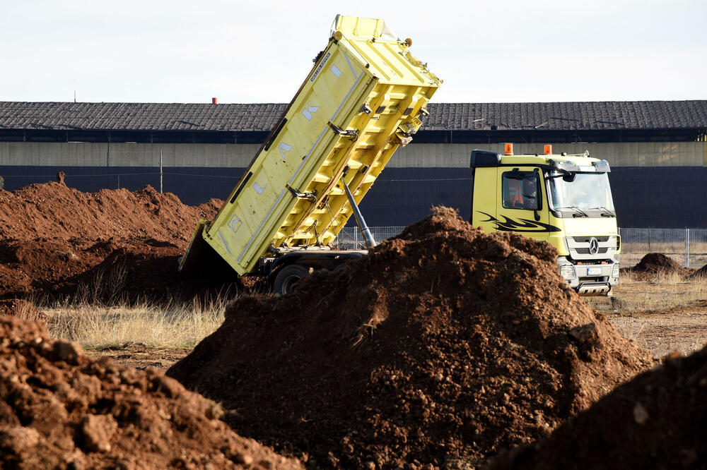 <p>"Najavljivali su nemire, ali ih neće biti. Ipak, ljudi su umorni, ima onih koji već dva mjeseca svakodnevno dolaze ovdje i jasno je da je nezadovoljstvo veliko", kazao je Terzić</p>