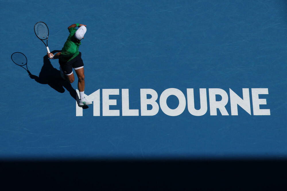Đoković tokom duela sa Maestrelijem, Foto: Reuters