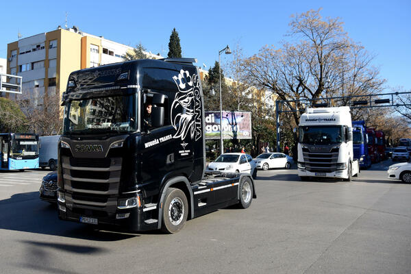 Trucks will block the border: Transporters from Montenegro announced...