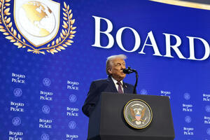 Tramp pokrenuo Odbor za mir, neki strahuju da bi mogao da parira...