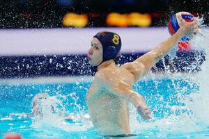 Svaka pobjeda je bitna za nikad mlađu Crnu Goru; Ajkule za kraj...