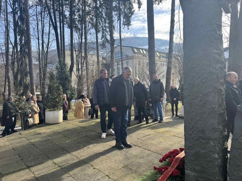 <p>Godišnjica nesreće obilježava se u petak u Podgorici, kod centralnog spomen-obilježja u Bioču</p>  <div contenteditable="false" tabindex="-1"> </div>