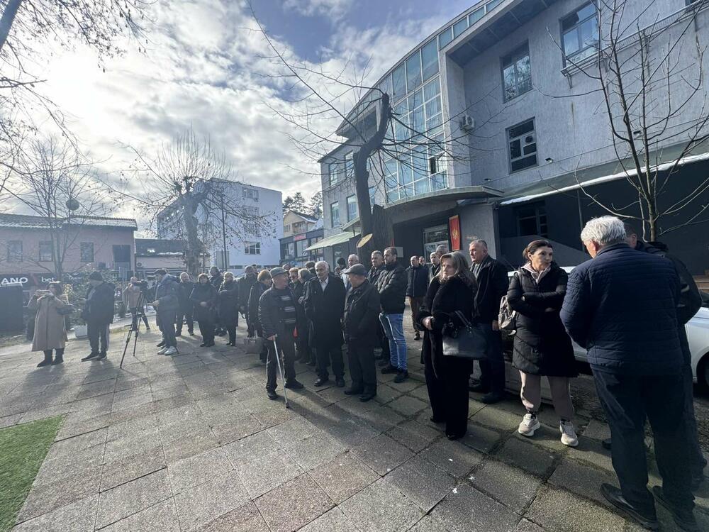 <p>Godišnjica nesreće obilježava se u petak u Podgorici, kod centralnog spomen-obilježja u Bioču</p>  <div contenteditable="false" tabindex="-1"> </div>