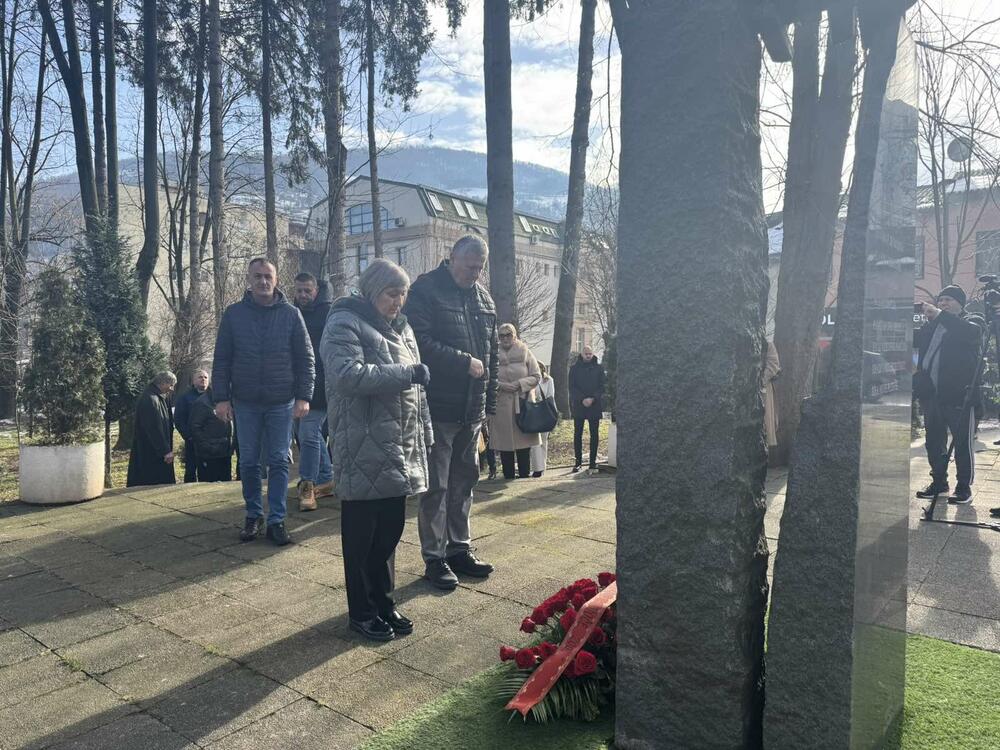 <p>Godišnjica nesreće obilježava se u petak u Podgorici, kod centralnog spomen-obilježja u Bioču</p>  <div contenteditable="false" tabindex="-1"> </div>