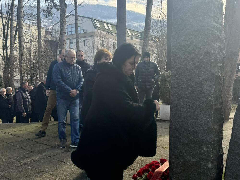 <p>Godišnjica nesreće obilježava se u petak u Podgorici, kod centralnog spomen-obilježja u Bioču</p>  <div contenteditable="false" tabindex="-1"> </div>