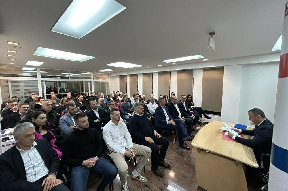 Sa sjednice, Foto: Pokret narodnog povjerenja