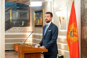 Milatović: Novinarstvo nije samo profesija, već poziv