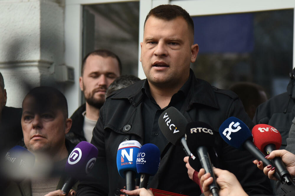 Asanović na nedavnom protestu u Podgorici, Foto: Luka Zeković