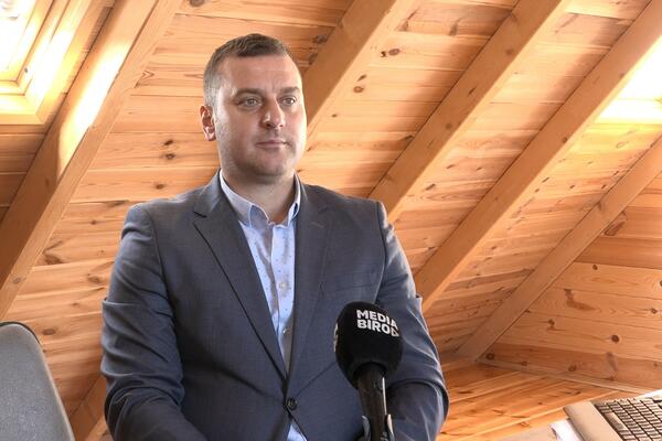 Abazović: Nadam se da će država napraviti prave poteze i da ćemo...