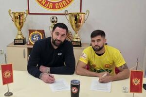 Ostali bez reflektora, ali stižu pojačanja: I Nemanja Pavićević na...