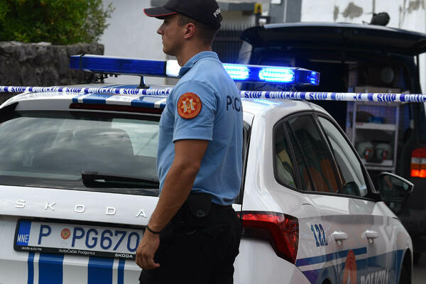 Newcomers are running away from the police? They are giving up on police careers because...