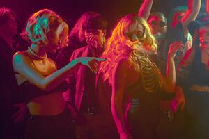 Novi trend među mladima: žurke bez alkohola nijesu dosadne &mdash; već...