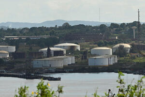 Politiko: Trampova administracija razmatra uvođenje potpune...