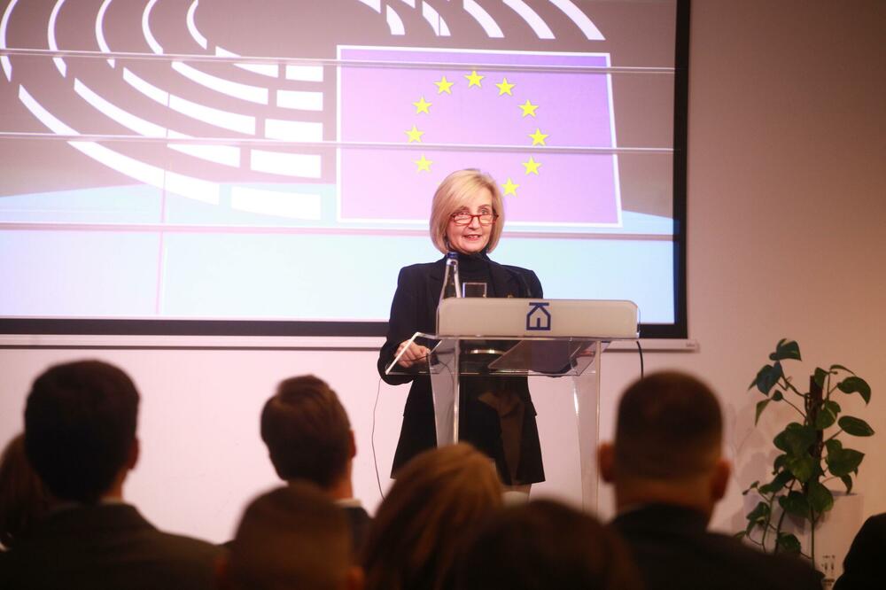 Temido na konferenciji za medije u Beogradu, Foto: Betaphoto/Miloš Miškov