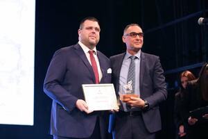 Balši Mitroviću specijalno priznanje za filantropiju "Iskra" za...
