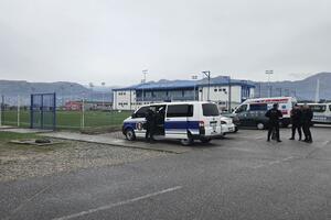 Budućnost - Ilarion iza zatvorenih vrata: policija je danas...