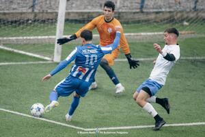 Malo i o fudbalu: Budućnost iza policijske blokade pobijedila...