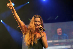 Džoš Stoun dolazi na Tjentište