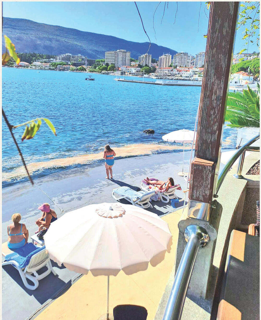 Zagađeno more u Igalu tokom turističke sezone