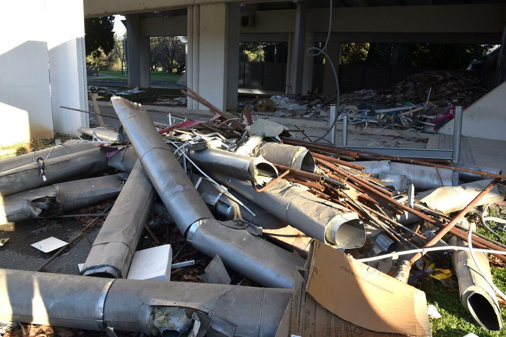 Juče na gradilištu buduće zgrade SDT-a, Foto: BORIS PEJOVIC