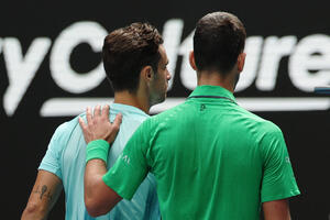 Muzetijev košmar i predaja kod 2:0, Đoković u novom polufinalu:...