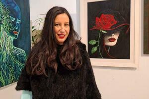 Lik žene koji se ne gleda već osjeća