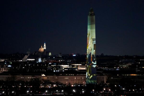 Godina samouništenja Amerike