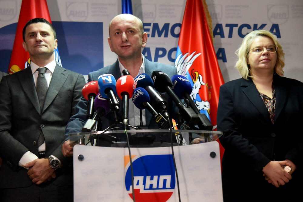 Izašli iz Vlade, ostavili Spajiću da ih smjenjuje &ldquo;po dubini&rdquo;: Zogović, Knežević i Vukićević, Foto: Luka Zeković