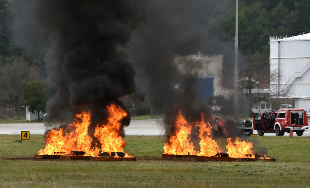 <p>Simulirali udes aviona na slijetanju</p>