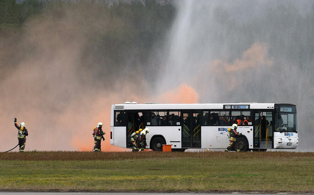 <p>Simulirali udes aviona na slijetanju</p>