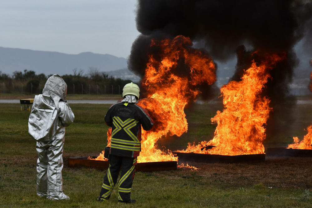 <p>Simulirali udes aviona na slijetanju</p>