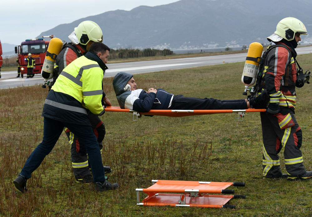 <p>Simulirali udes aviona na slijetanju</p>