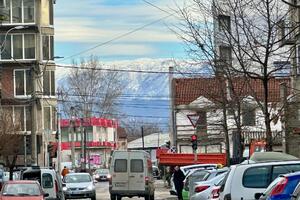 Vrijeme stoji, mili moji