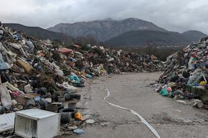 Komunalci u svađi, otpad se gomila: Nastavljen sukob preduzeća iz...