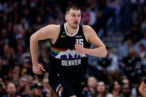 Nikola Jokić se vratio i dominirao, a Denver pobijedio, sjajno...