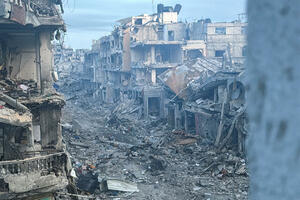 Najmanje 12 Palestinaca ubijeno u izraelskim napadima na Pojas...