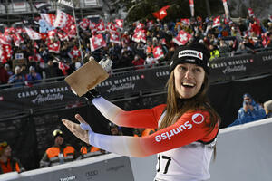 Malori Blan pobjednica superveleslaloma u Kran-Montani