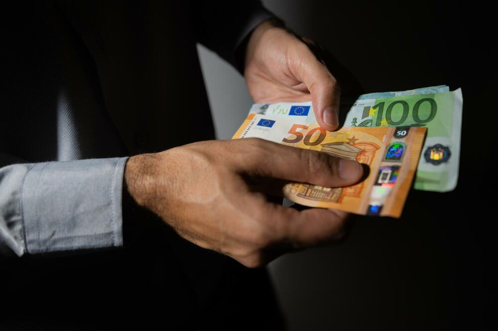 Porodice često saznaju posljednje (ilustracija), Foto: Vijesti - Jelena Bujišić